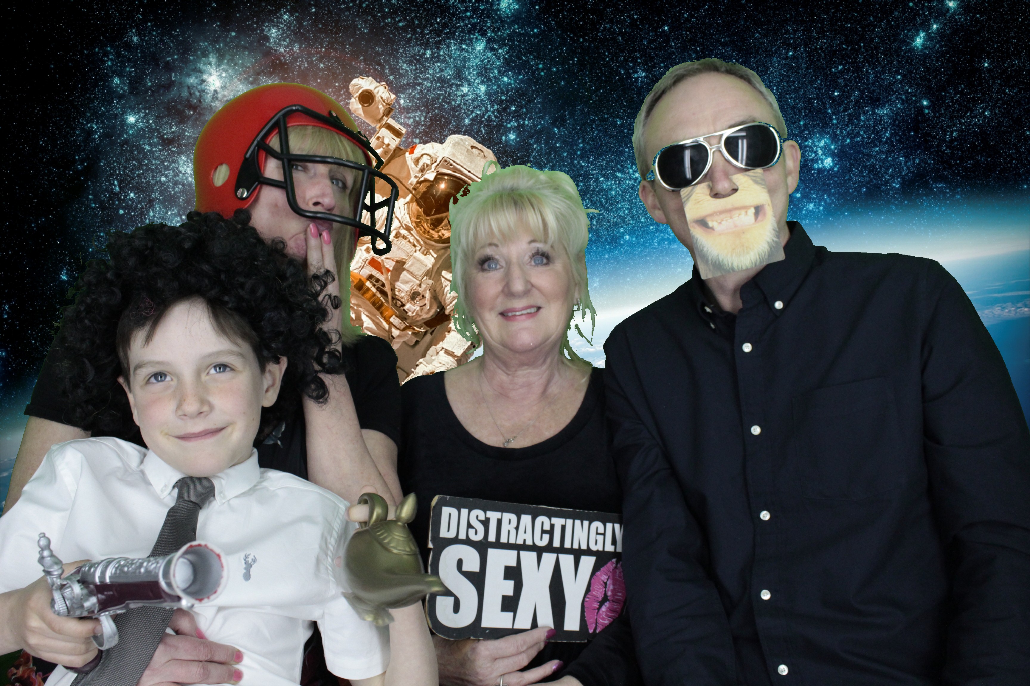 Steve's 65th & Susan 60th Birthday | View more photos from the event at gallery.myphotoboothexperience.co.uk/u/MyPhotoBoothExperienceLtd/Steves-65th-Susan-60th-Birthday